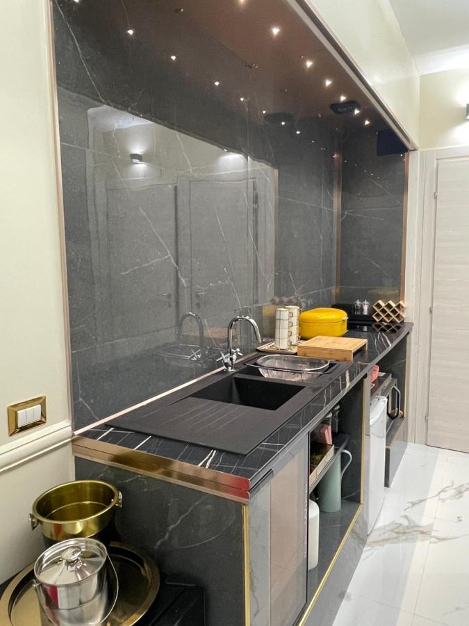 Spanish Steps Glamour & Sauna Luxury Apartment **** Roma Dış mekan fotoğraf